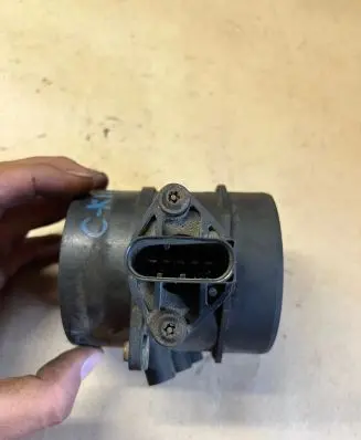 Mercedes-Benz E W211 Mass air flow meter A6460940040 0281002535