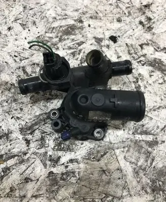 Renault Trafic II (X83) Thermostat/thermostat housing 9073243C