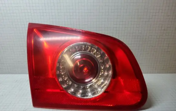 Volkswagen PASSAT B6 Tailgate rear/tail lights 3C9945093