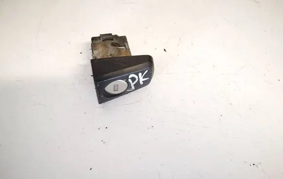 Opel Corsa D Front door lock (next to the handle) 