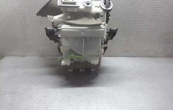 Peugeot 308 Interior heater climate box assembly 
