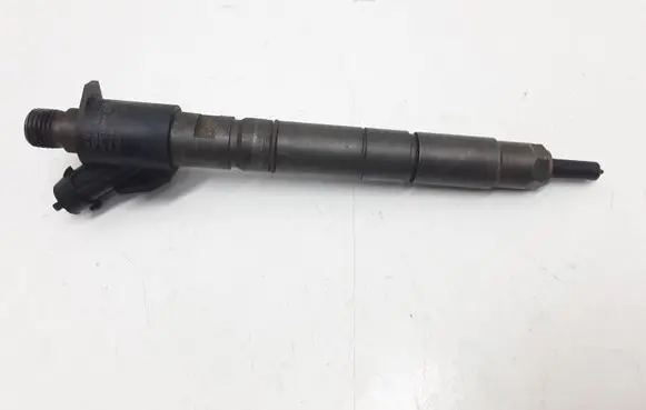 Volvo XC60 Fuel injector 31272767