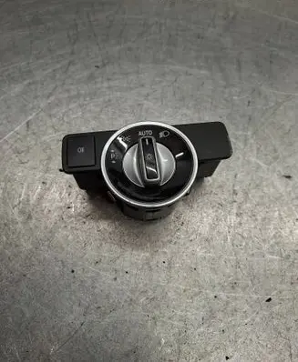 Mercedes-Benz C W204 Light switch 