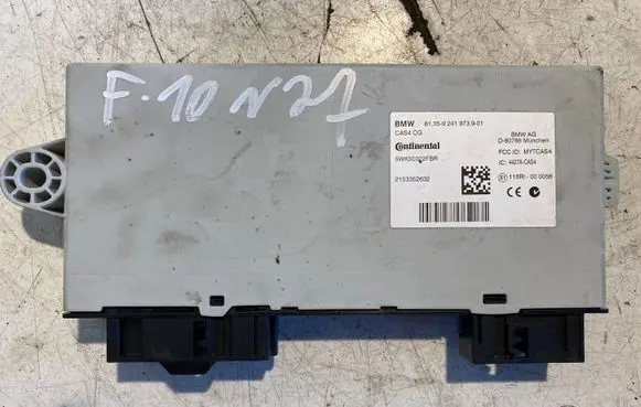 BMW 5 F10 F11 Comfort/convenience module 5WK50322FBR 2103352632 9241973