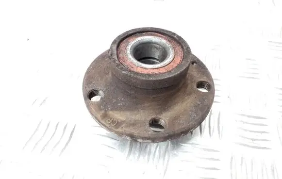 Seat Ibiza IV (6J,6P) Rear wheel bearing hub 