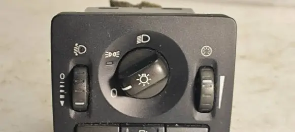 Volvo S40 Light switch 30739298 05W46T