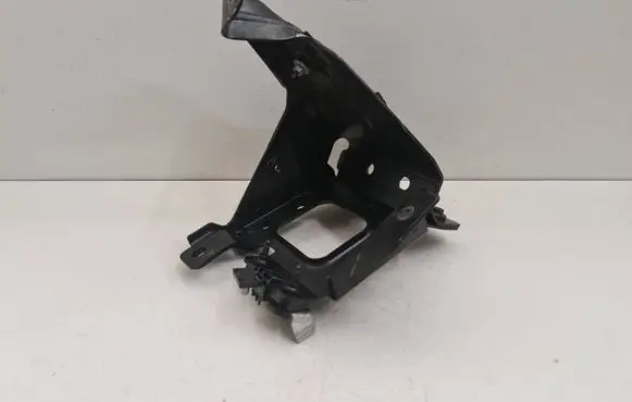 Renault Captur II Other engine bay part 671B83326R 671F88603R