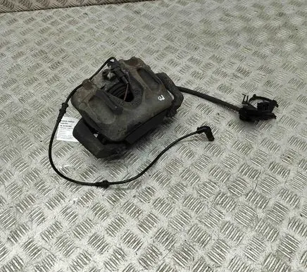 Mercedes-Benz E A207 Front brake caliper A2044213681