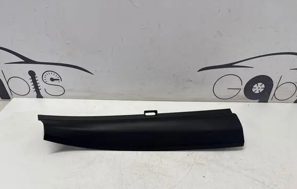 Volvo XC60 (C) pillar trim 31425702