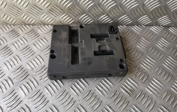 Renault Scenic I Comfort/convenience module 7703297930 S108502400C