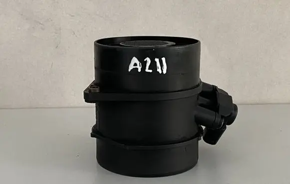 Mercedes-Benz E W211 Mass air flow meter A6460940048 0281002535 LM0031