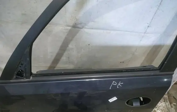 Opel Meriva A Front door glass trim molding