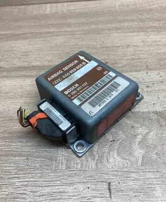 Audi A4 S4 B5 8D Airbag control unit/module 8A0959655B 0285001037