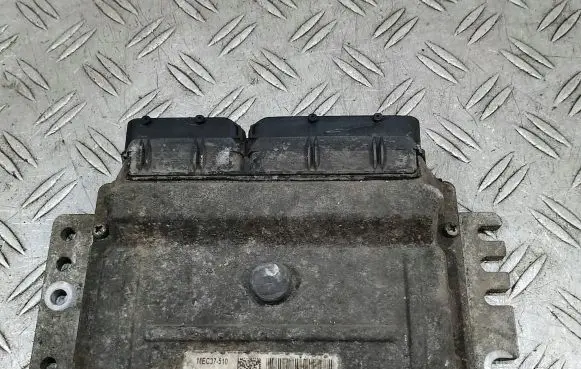 Nissan Note (E11) Engine control unit/module ECU