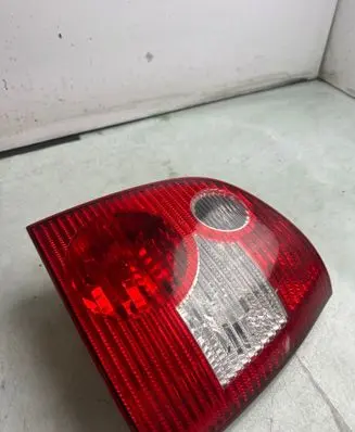 Volkswagen Polo IV 9N3 Rear/tail lights 324234