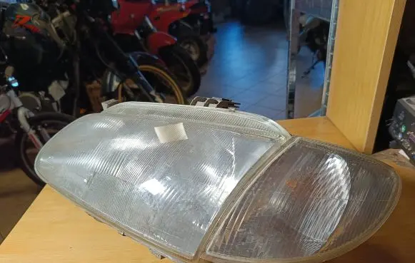 Renault Megane I Headlight/headlamp 7701672734 08794216