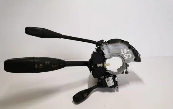 Mercedes-Benz CLS C219 Indicator stalk A1715402445