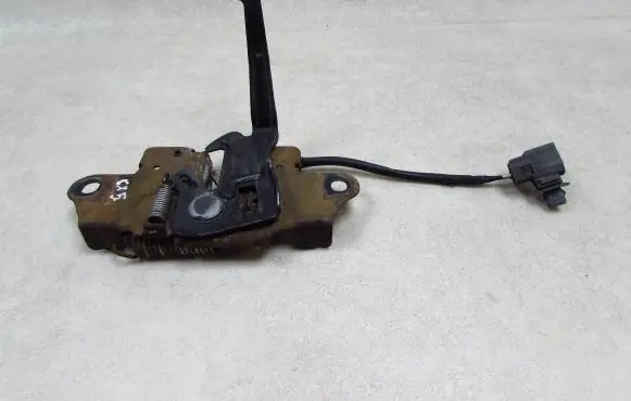 Mazda CX-5 Engine bonnet/hood lock/catch 55323