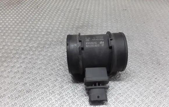 Opel Signum Mass air flow meter 0281002618 55350048