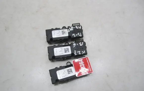 Volkswagen PASSAT B6 Steering angle sensor 3C0959654