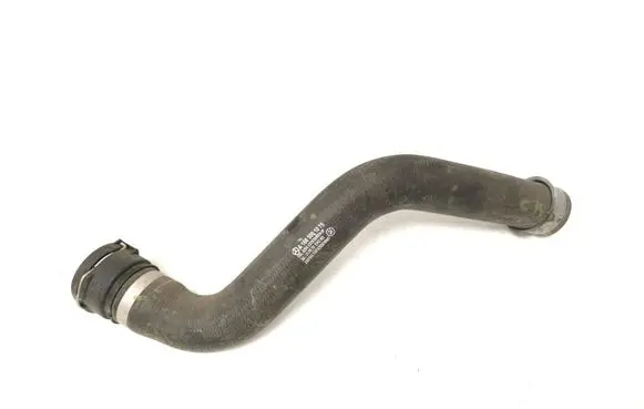 Mercedes-Benz ML W166 Engine coolant pipe/hose A1665001075