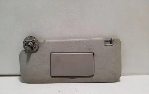 Chevrolet Orlando Sun visor 