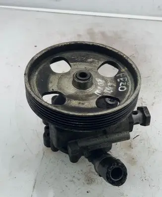 Peugeot 207 CC Power steering pump 9637000880 9686405380 767955333