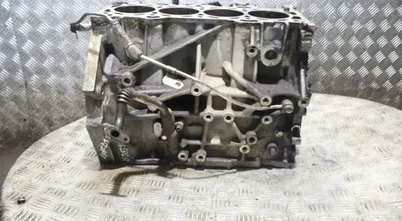 Mazda CX-7 Engine block 