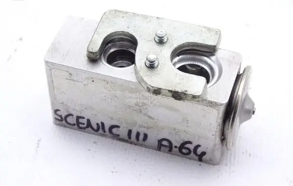 Renault Scenic III - Grand scenic III Air conditioning (A/C) expansion valve 