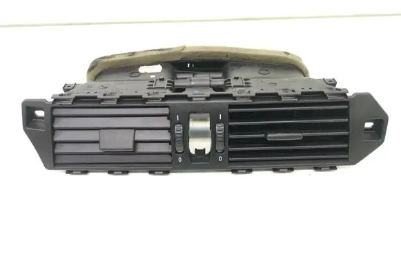 BMW 5 E60 E61 Dash center air vent grill 6910734 7009275