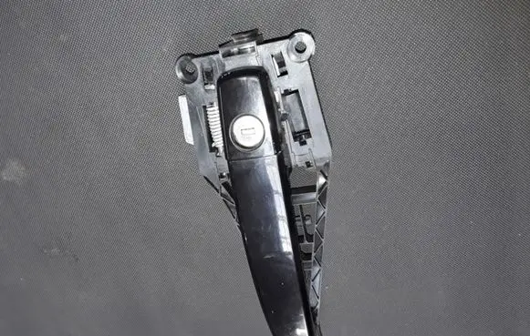 Opel Zafira B Front door exterior handle 24463523