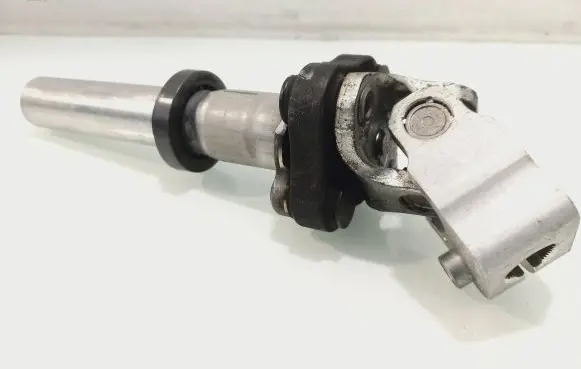 Mercedes-Benz CLS C218 X218 Steering column universal joint 204460191