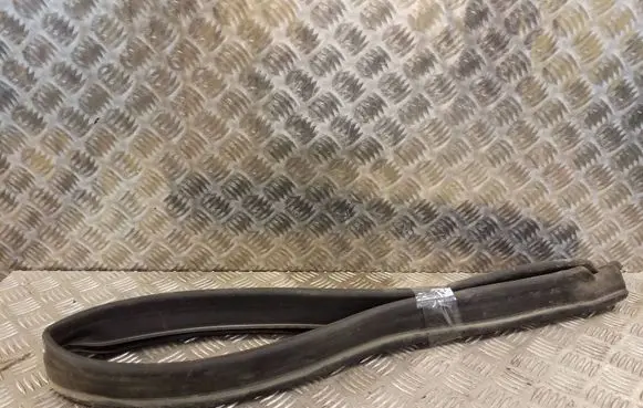 Mercedes-Benz B W246 W242 Engine compartment rubber 