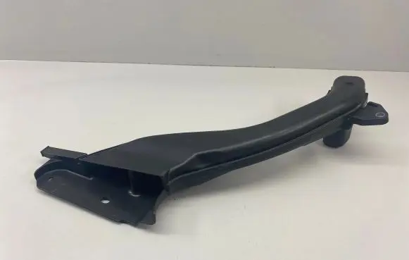 Renault Kadjar Air intake duct part 4EB0B