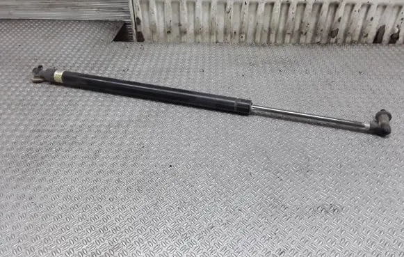 Mitsubishi Grandis Tailgate/trunk strut/damper