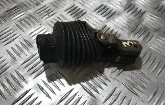 Mazda 323 Steering column universal joint