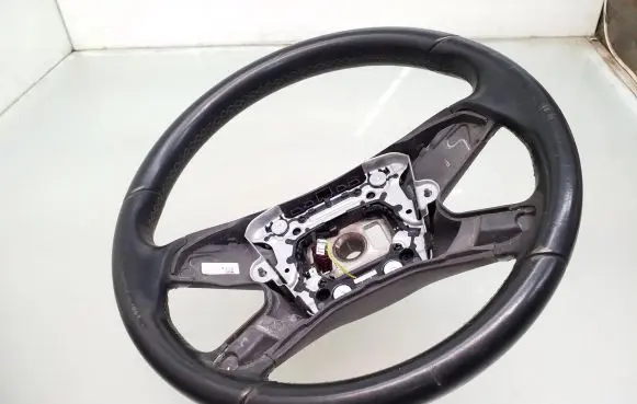 Mercedes-Benz E W212 Steering wheel A2124600303