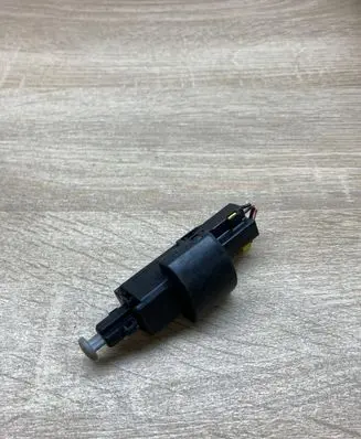 Opel Zafira A Brake pedal sensor switch 09132299 09175172