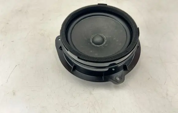 Audi A3 S3 8V Rear door speaker 8V4035411B