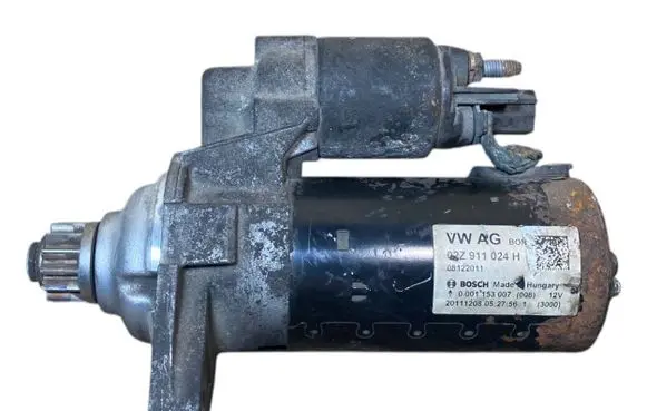 Volkswagen PASSAT B7 Starter motor 02Z911024H 0001153007