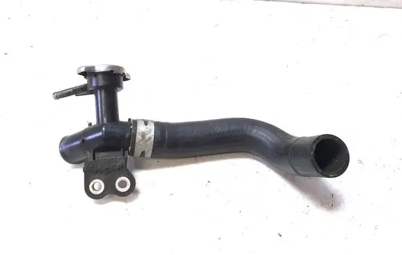 Toyota Yaris Engine coolant pipe/hose