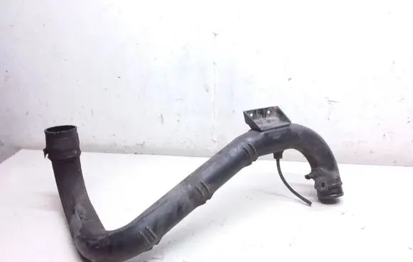 Mercedes-Benz Sprinter W901 W902 W903 W904 Intercooler hose/pipe 9015280308