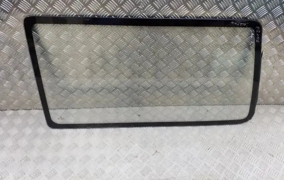 Volkswagen Multivan T4 Rear side window