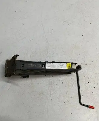 Ford Fusion Lift Jack 2N11-17080-AB