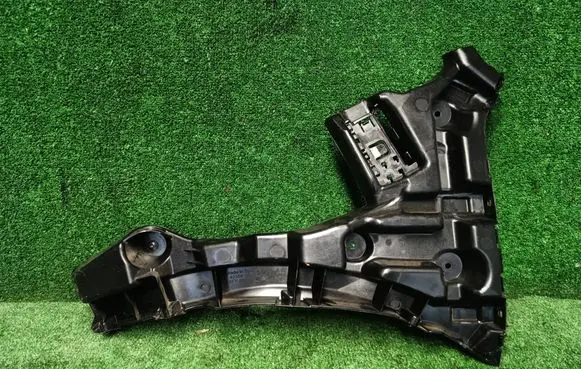 Cupra Formentor Bumper support mounting bracket corner 5F807394D