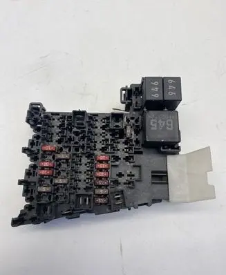 Volkswagen Golf VII Fuse module 5Q0937615C