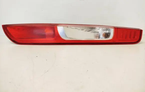 Ford Focus Rear/tail lights E410175