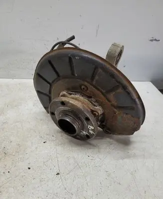 Volkswagen PASSAT B6 Front wheel hub spindle knuckle