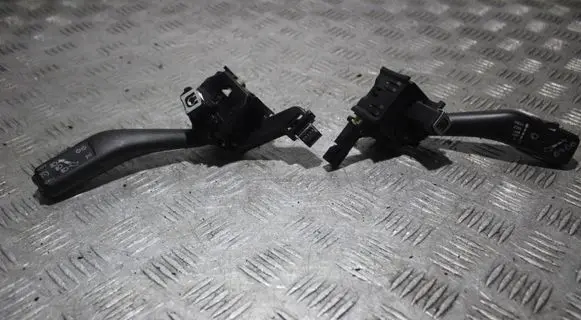 Volkswagen Caddy Wiper turn signal indicator stalk/switch 1K0953513