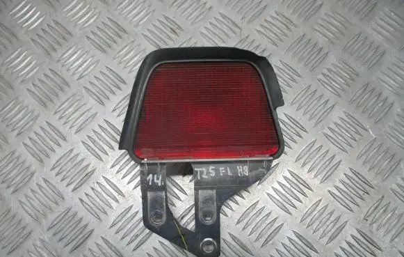 Toyota Avensis T250 Third/center stoplight